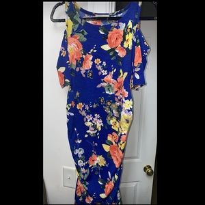 Off the shoulder maternity dress. Worn once for a baby shower!